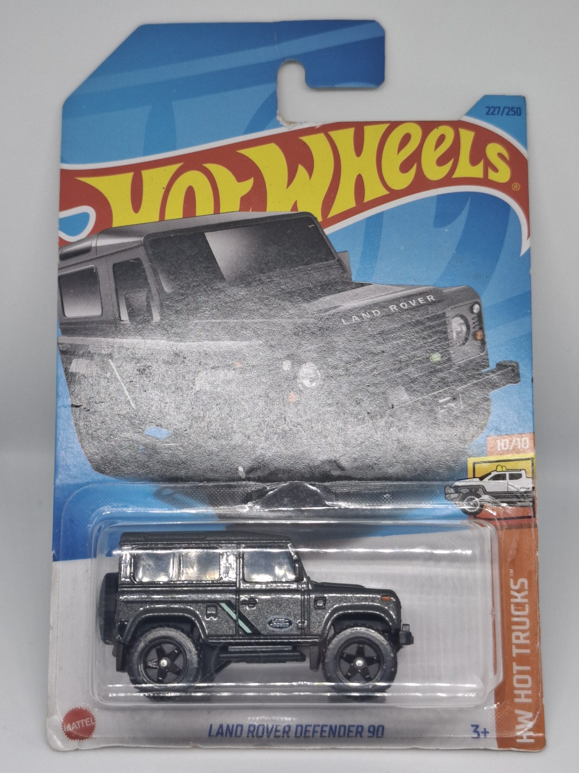 Land Rover Defender 90