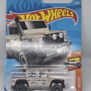 Land Rover Defender Double Cab 15