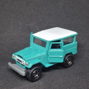 Toyota Land Cruiser FJ40